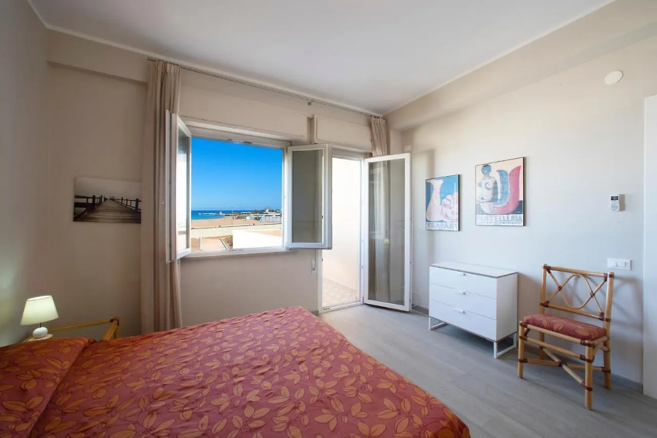 Mare e Mulini Beach Trapani 0*,